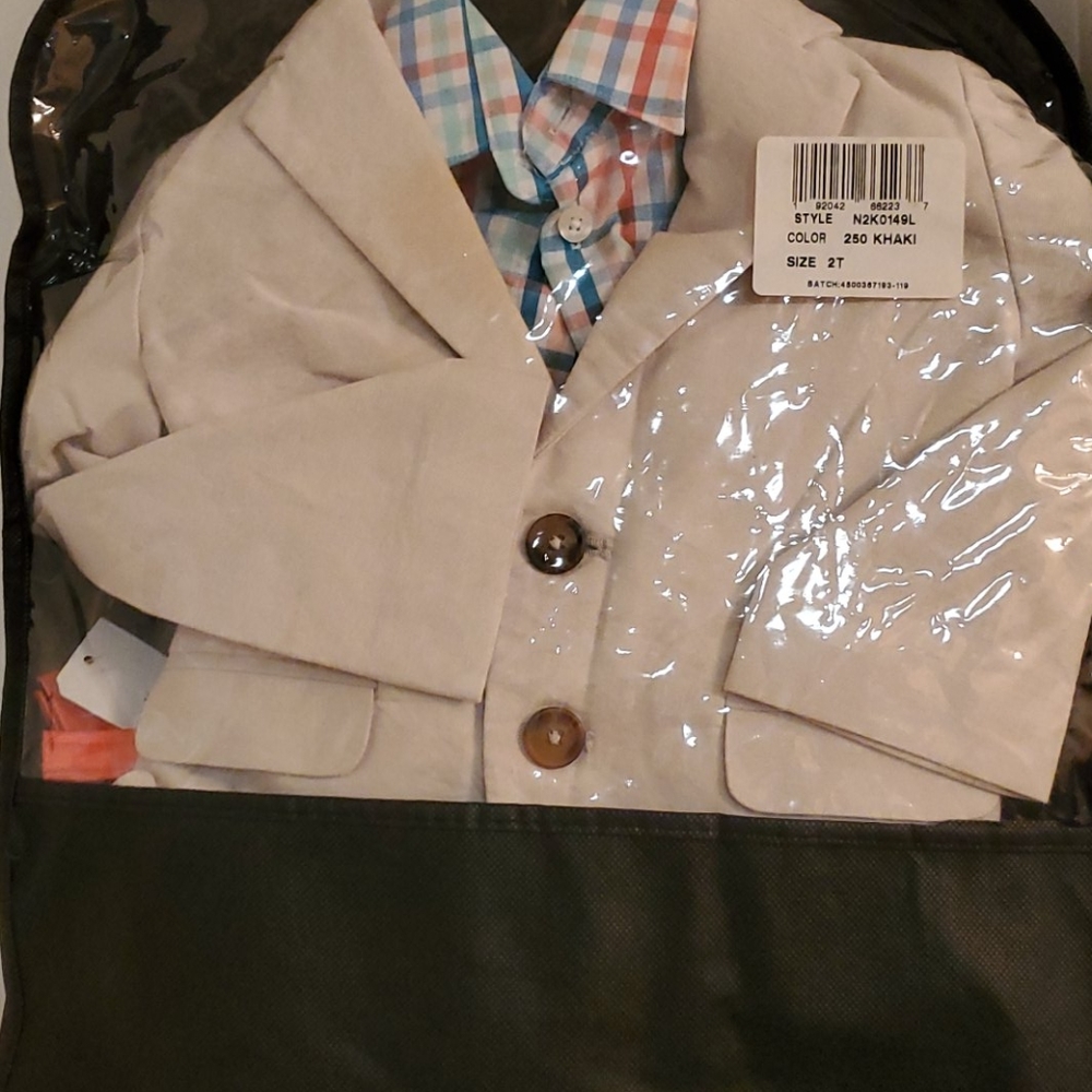 Toddler Suits - Picture 3 of 3